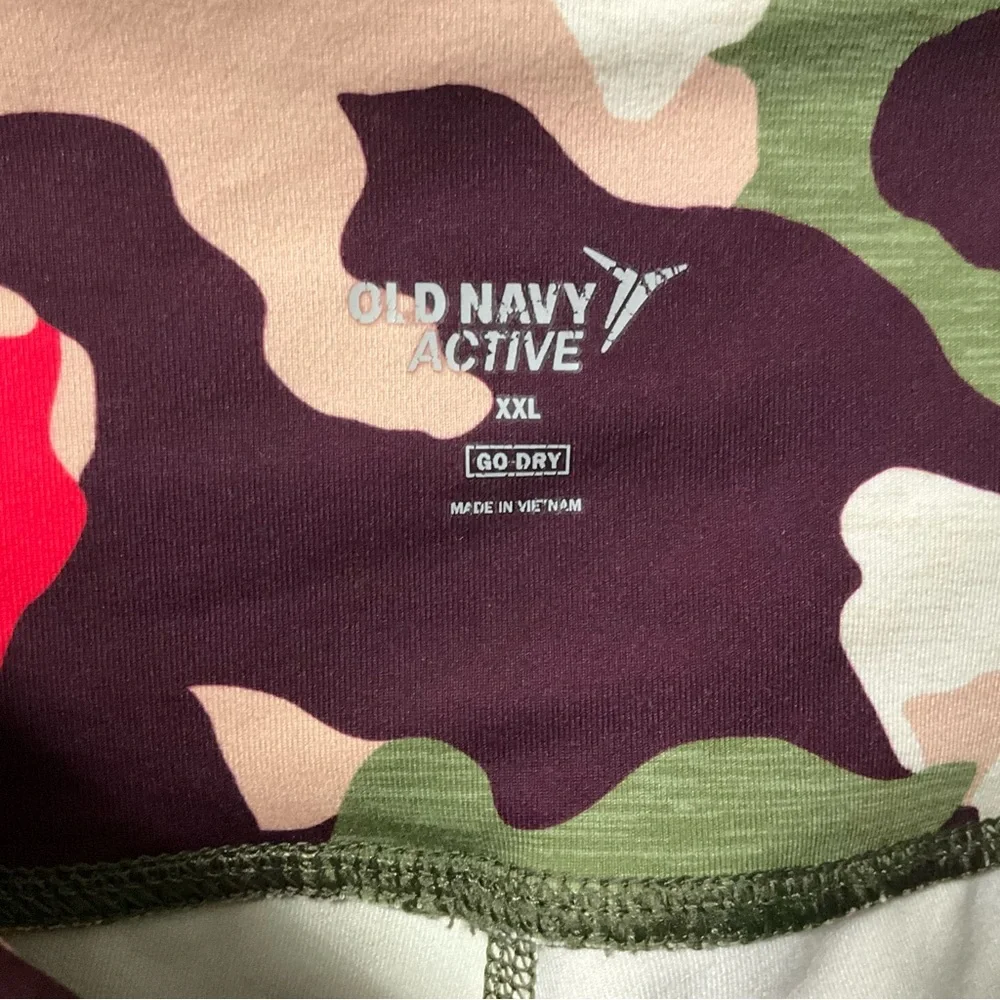 Old Navy Camo Red Multi Color Activewear SZ XXL Women Sportswear Athleisure Yoga